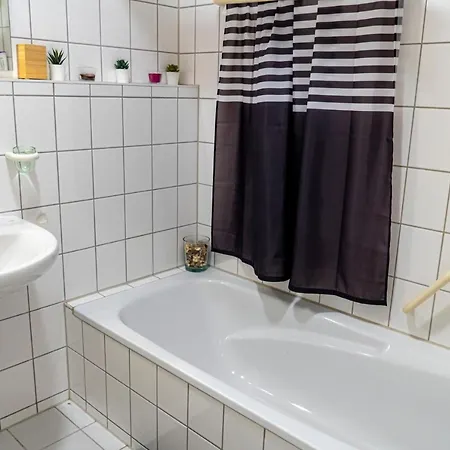 Künstlerisches Glasfront-apartment *